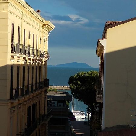 Hotel Mi Casa Tu Casa Formia Exteriér fotografie